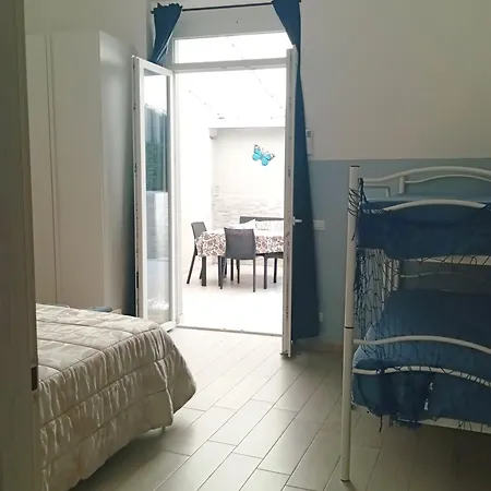 Blue House Апартаменты Фоллоника
